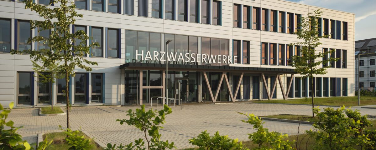 Außenaufnahme Harzwasserwerke in Hildesheim.