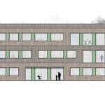 Moderne Holzfassade mit großen Fenstern, mehrere Etagen, Bäume im Hintergrund, Silhouetten von Menschen im und vor dem Gebäude.