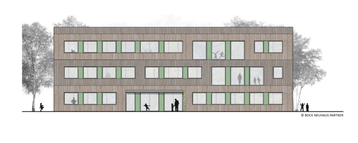 Moderner Entwurf eines mehrstöckigen Bürogebäudes mit Holzfassade und großen Fenstern, umgeben von Bäumen.